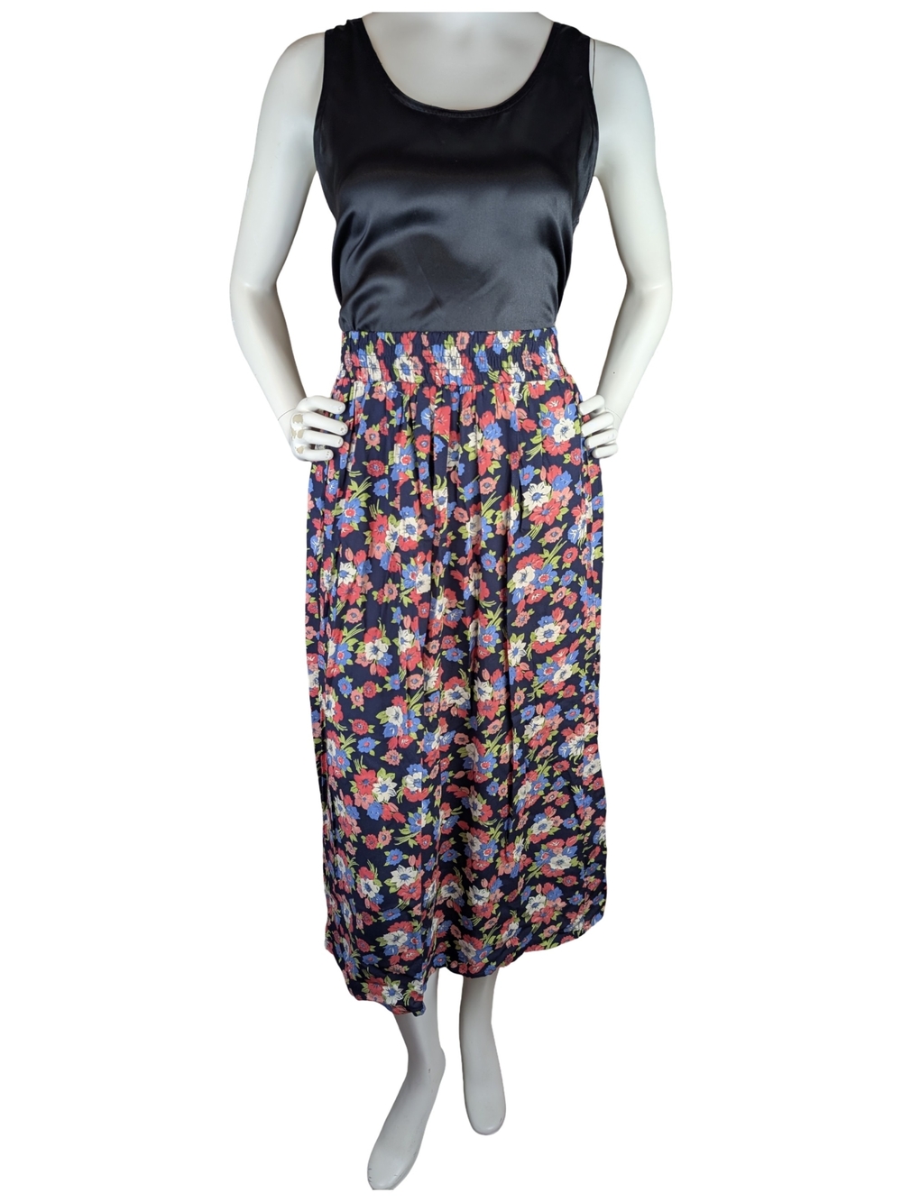 Vintage Jessica Floral Smocked Waist Midi Maxi Skirt Navy Cottagecore Fits S/M